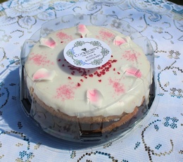 Rose & Raspberry Cake